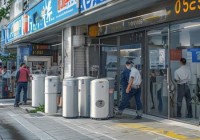 泉天下热水器维修网点电话查询教你(电暖两用热水器：冬季温暖新选择)