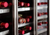 红酒酒柜带冰箱收纳神器，打造完美酒窖空间