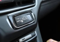 自动挡汽车空调关闭方法详解