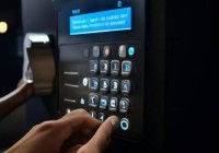 儿童保险柜密码修改教程：简单操作解锁新安全