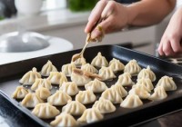 集成灶烤箱轻松煎水饺，美味速成新选择