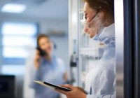 松下冰箱客服服务维修电话交流（冰箱冰冻食物多久能完全化冻？安全指南）