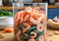 虾仁冷藏变色揭秘：青色之谜