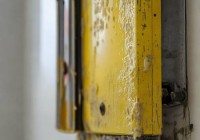 壁挂炉发黄清洗方法，轻松恢复亮丽如新